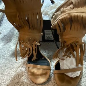 Gucci fringe heel 39.5